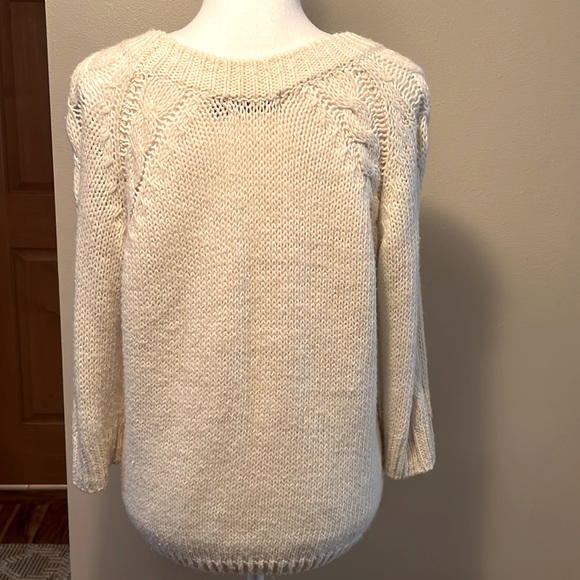 The Limited Cream Sweater - Medium - Picture 3 of 5